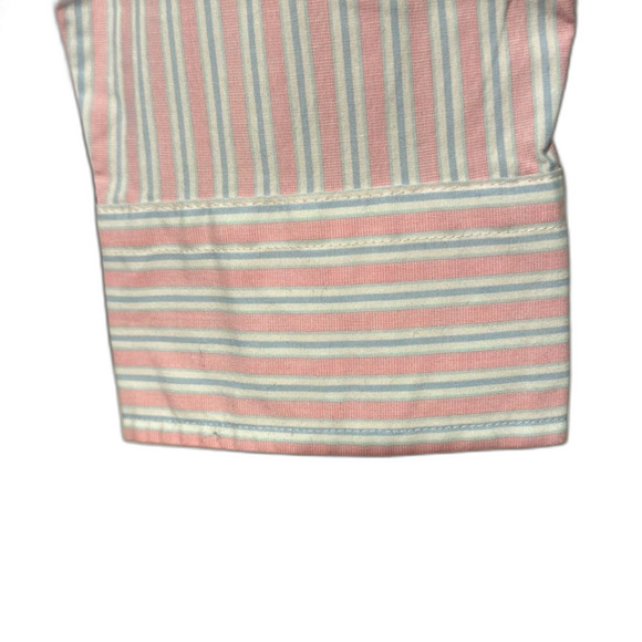 Vineyard Vines Button Down Pink & Blue Size Medium. - Picture 2 of 6